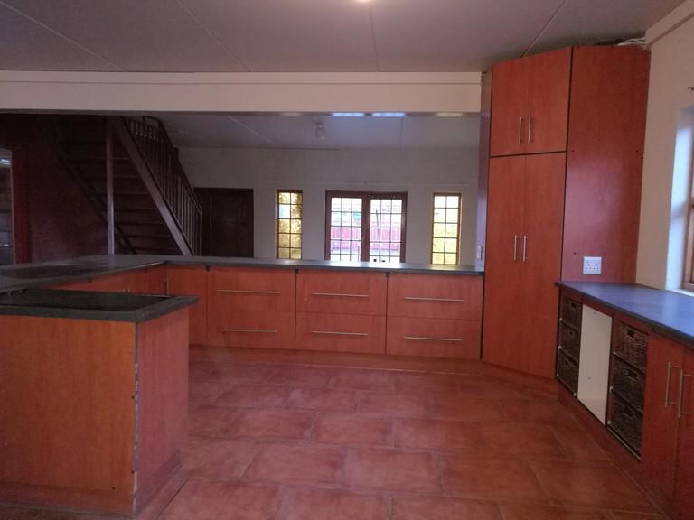 To Let 3 Bedroom Property for Rent in Ehrlich Park Free State